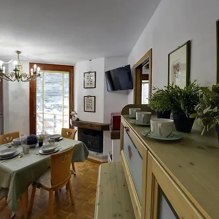 Dulci Du Mont Blanc Apartman *